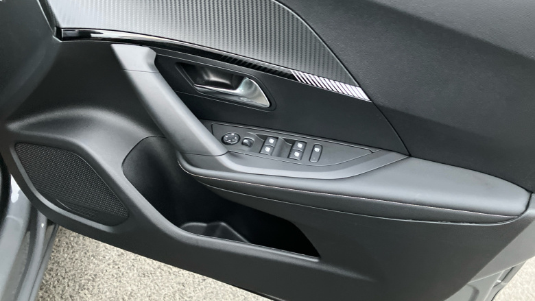 Peugeot 2008 1.2 PureTech Allure 5dr Petrol Estate